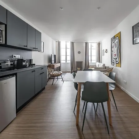 Résidence Aristide Briand Apartamento *