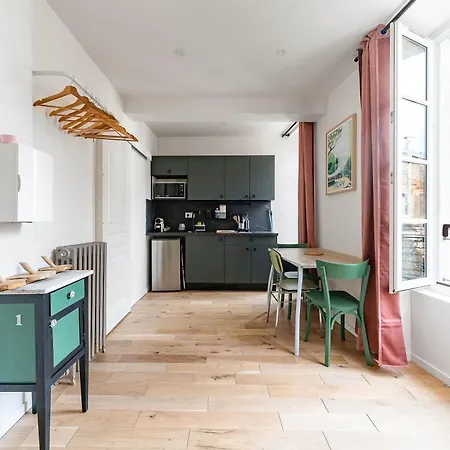 Apartment Aristide Briand - En Centre