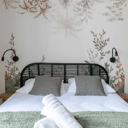 Apartment Aristide Briand - En Centre *